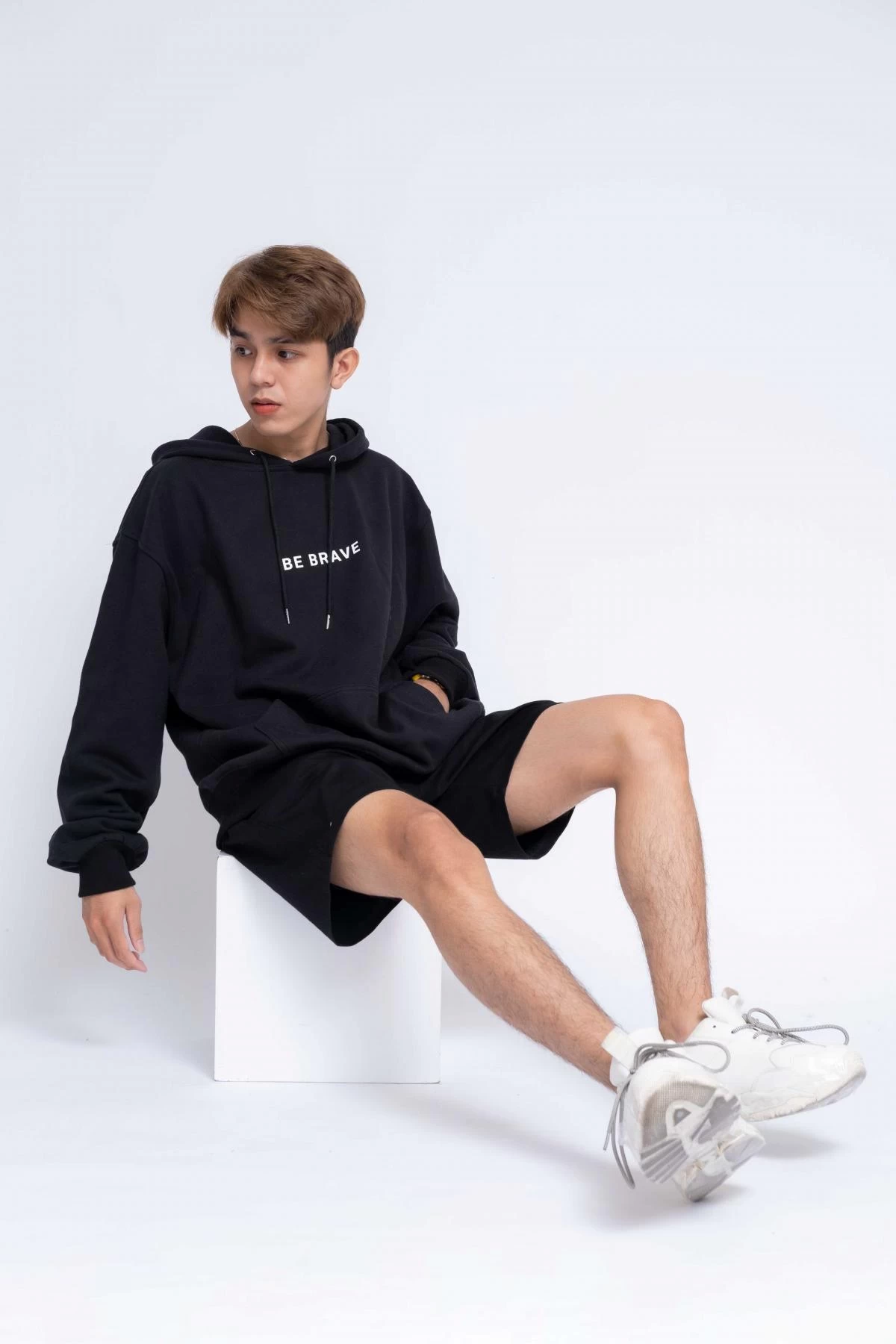 Gia Công Thời Trang Áo Hoodie Oversized Nam Be BraveGia Công Thời Trang