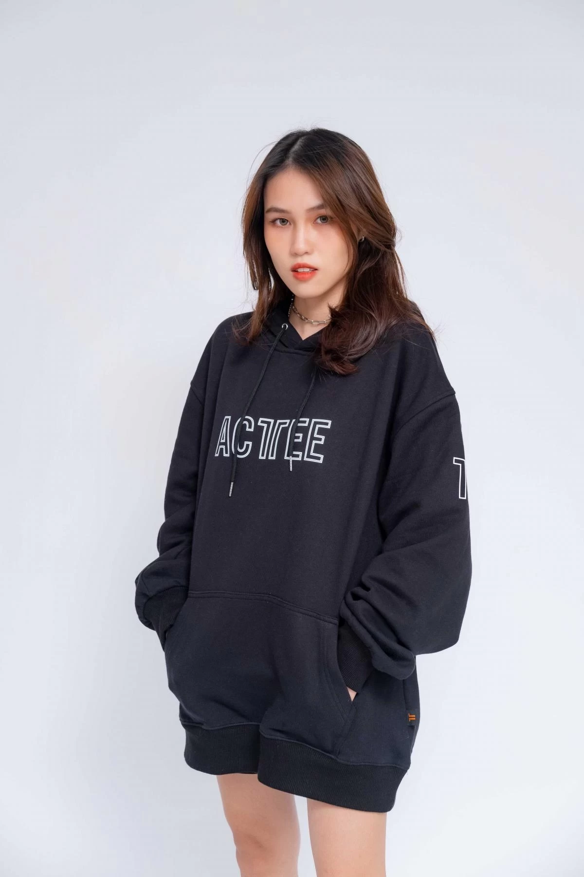 Gia Công Thời Trang Áo Hoodie Oversized Nữ Acttee Line22