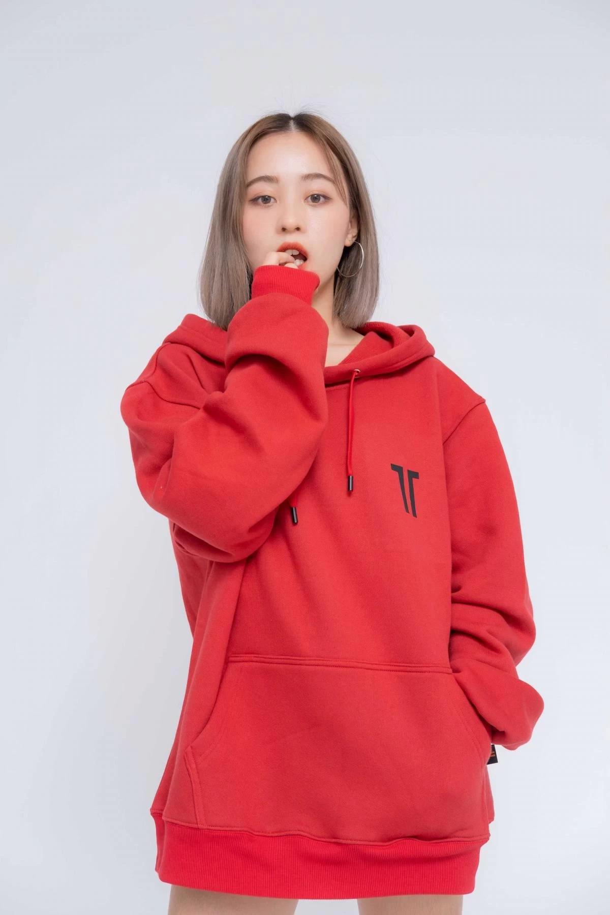 Gia Công Thời Trang Áo Oversized Hoodie Nữ Acttee Icon2